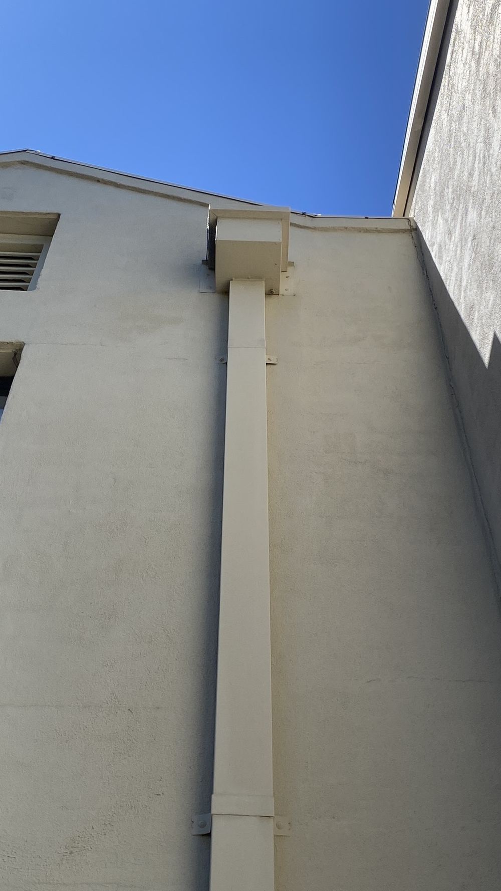Rainhead with no overflow, so a blockage sends water toward the wall, found during a pre-purchase building and pest inspection in Castle Hill